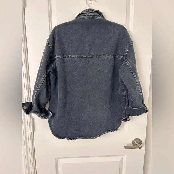 Zara Oversized Denim Jacket, size M - Picture 6 of 9